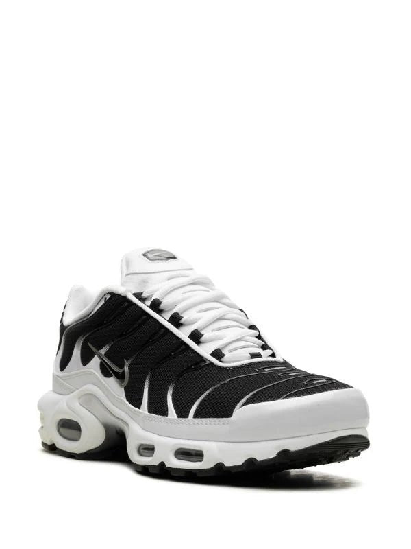 Nike Air Max Plus TN – “Black – White ”