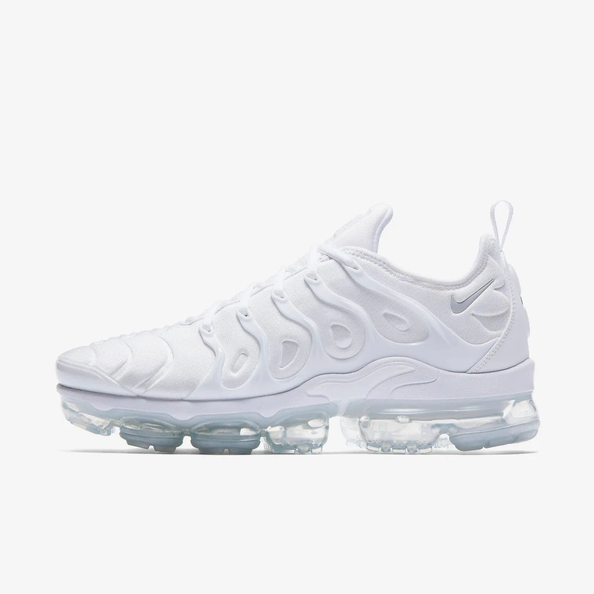 Nike Air VaporMax Plus “Triple White”